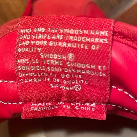 Women’s Nike Cortez - Picture 9 of 9